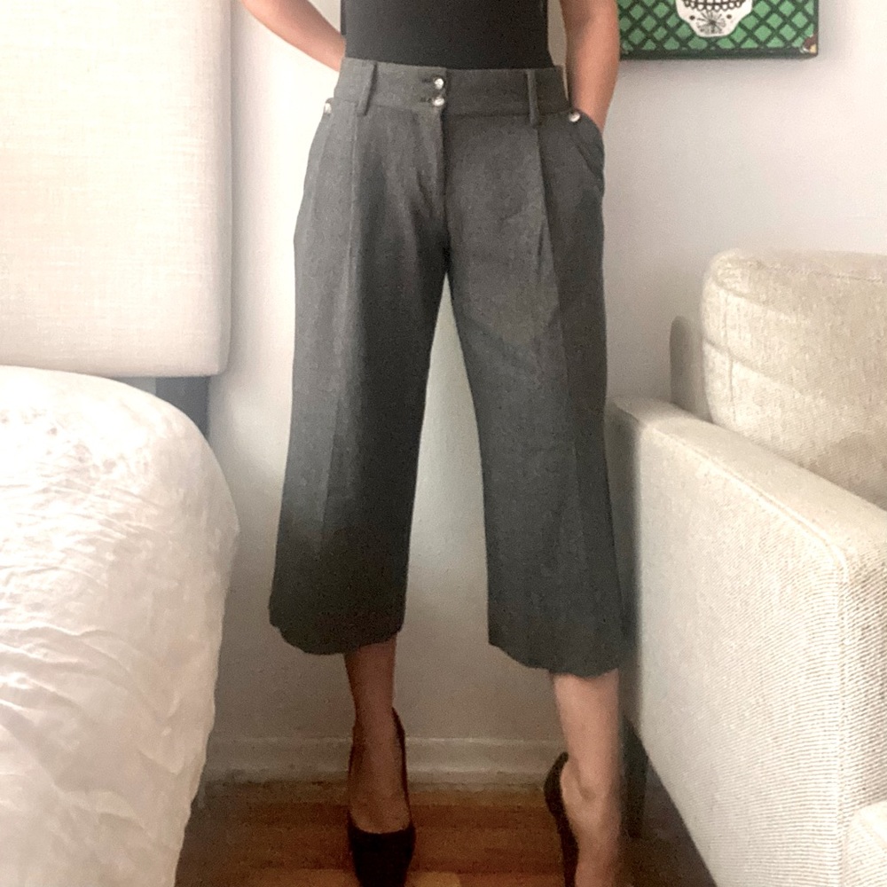 [SOLD] Dolce & Gabbana Gray Wool Pleated Cropped Pants -6